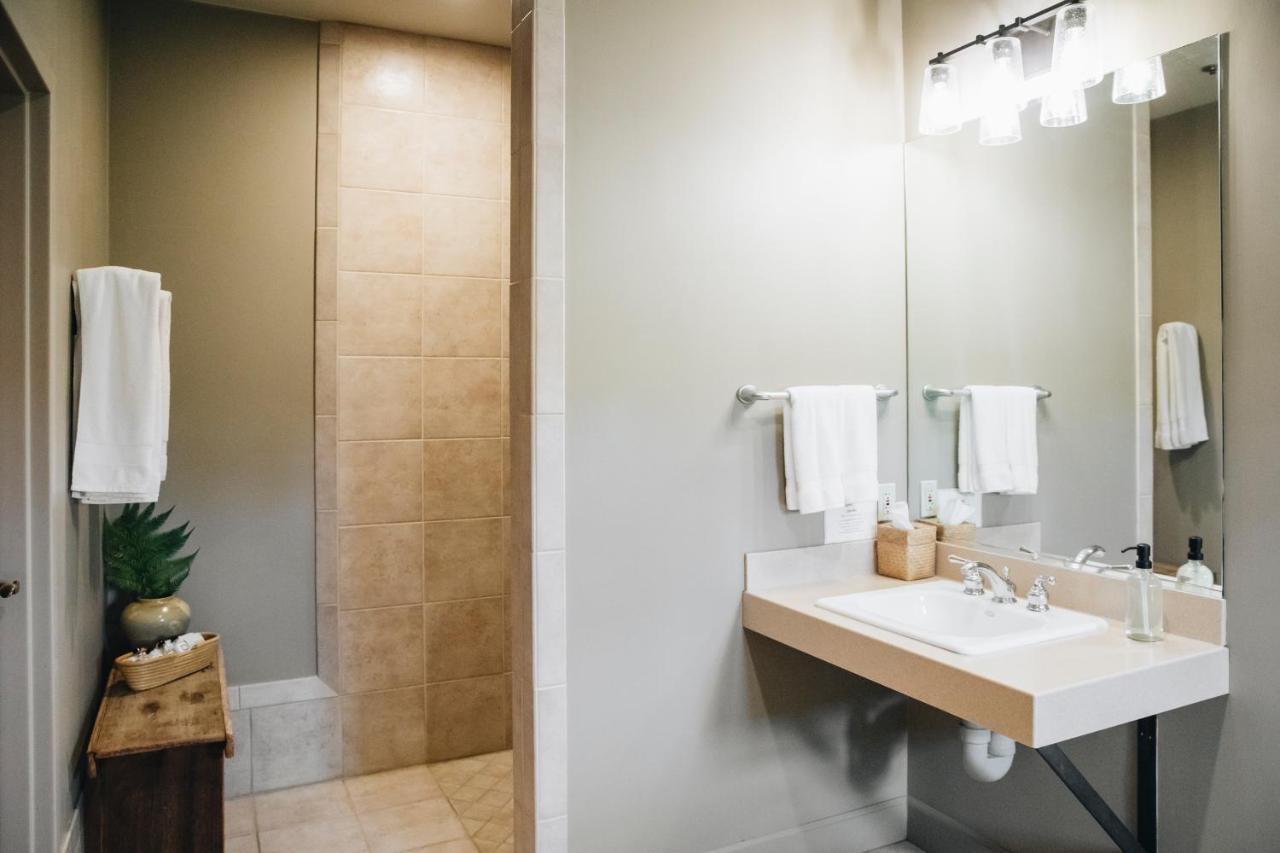 Hotel Seven Branches Venue And 4*